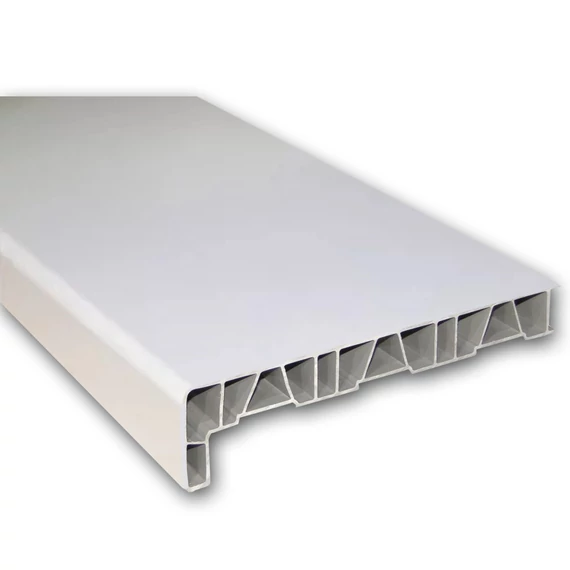 Műanyag párkány anyagában fehér 60 cm mélységű 90 cm hosszúságú kamrás szerkezetű külső-belső használatra Ral 9016